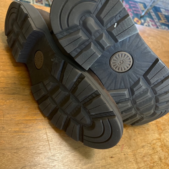 UGG Chelsea mens leather boots - Picture 3 of 4